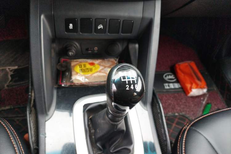 Used JAC Refine S5 2013 2.0T Manual New Edition Gear Lever