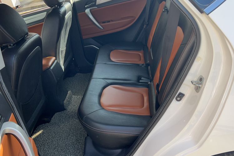 Used JAC Refine S5 2013 2.0T Manual Luxury Edition Left Rear Seat