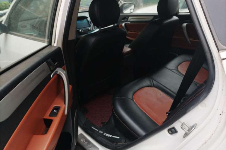 Used JAC Refine S5 2013 2.0T Manual New Edition Left Rear Seat