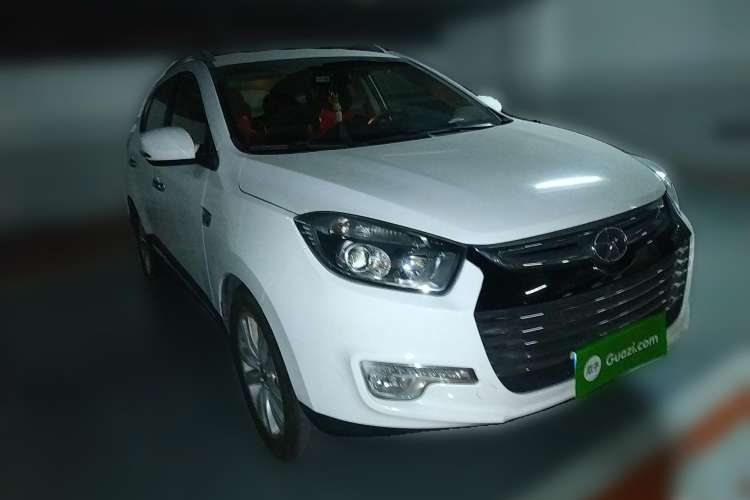 Used JAC Refine S5 2015 1.5T Automatic Elite Model Front Right 45 Deg