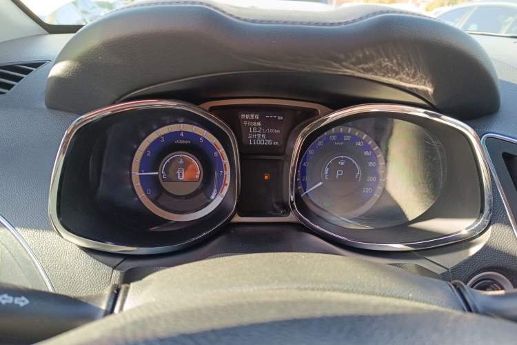 Used JAC Refine S5 2015 1.5T Automatic Luxury Model Instrument Cluster