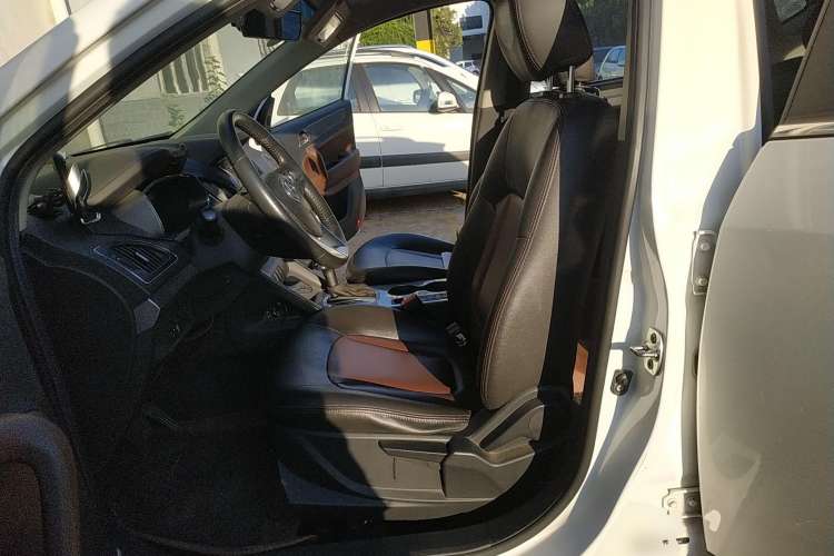 Used JAC Refine S5 2015 1.5T Automatic Elite Model Left Front Seat