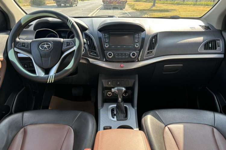 Used JAC Refine S5 2017 1.5T Automatic E-commerce Edition Audio And AC Panel