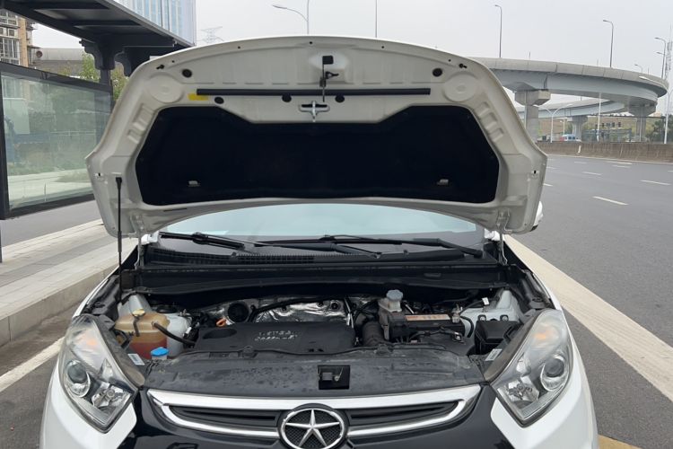 Used JAC Refine S5 2017 1.5T Automatic E-commerce Edition Engine Bay