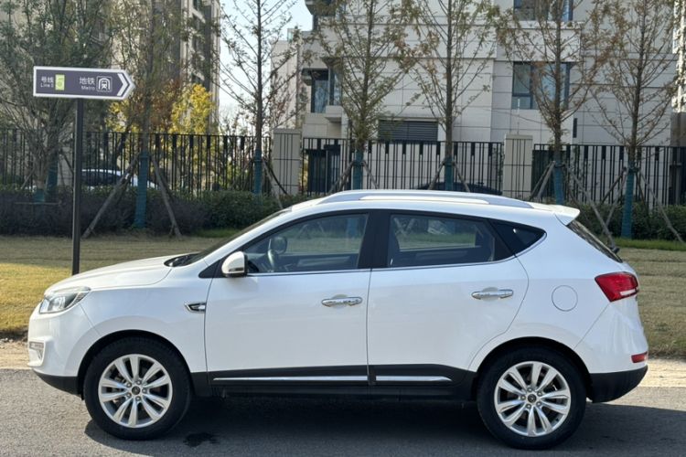 Used JAC Refine S5 2017 1.5T Automatic E-commerce Edition Exterior 6
