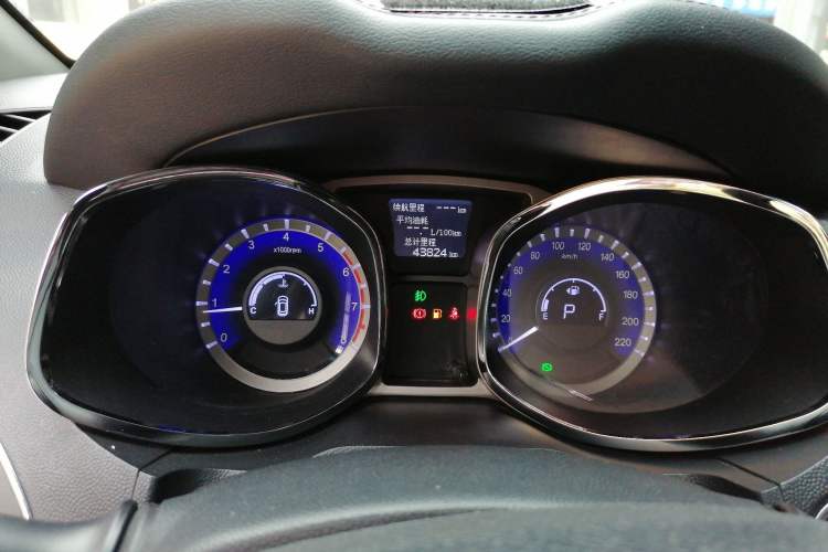 Used JAC Refine S5 2017 1.5T Automatic E-commerce Edition Instrument Cluster
