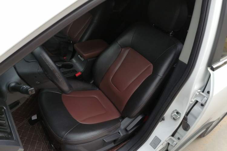 Used JAC Refine S5 2017 1.5T Automatic E-commerce Edition Left Front Seat
