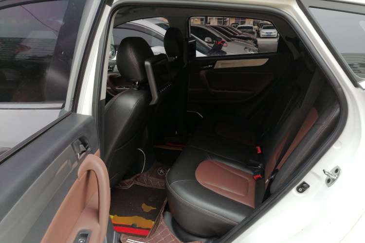 Used JAC Refine S5 2017 1.5T Automatic E-commerce Edition Left Rear Seat
