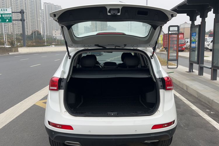 Used JAC Refine S5 2017 1.5T Automatic E-commerce Edition Trunk