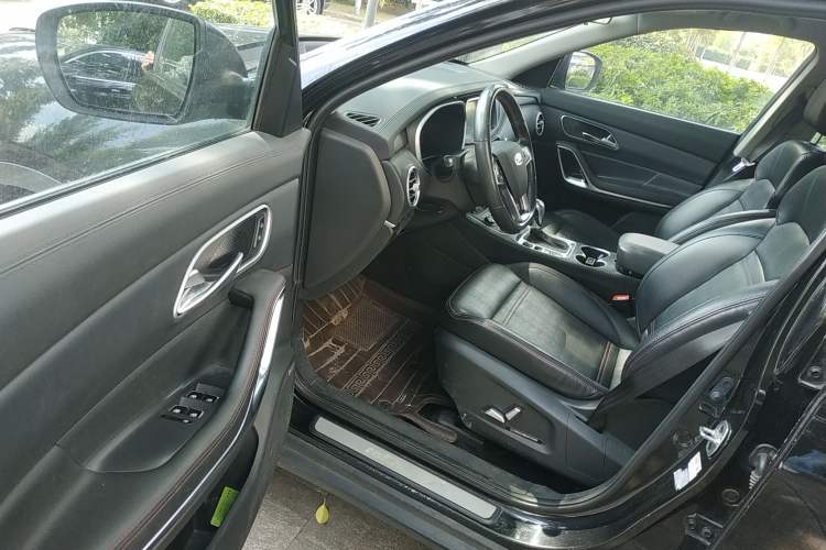 Used JAC Refine S7 2017 1.5T Automatic Luxury Model Driver Seat