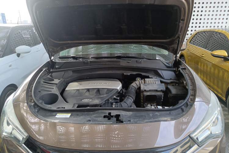Used JAC Refine S7 2017 2.0T Automatic Luxury Model Engine Bay