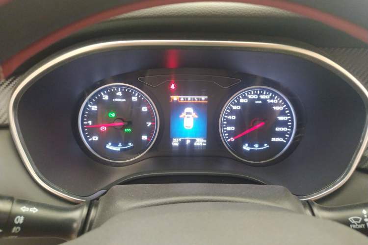 Used JAC Refine S7 2018 Super Edition 251T Automatic Supreme 5-Seater Instrument Cluster