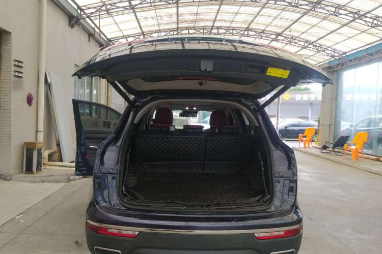 Used JAC Refine S7 2018 Super Edition 251T Automatic Supreme 5-Seater Trunk