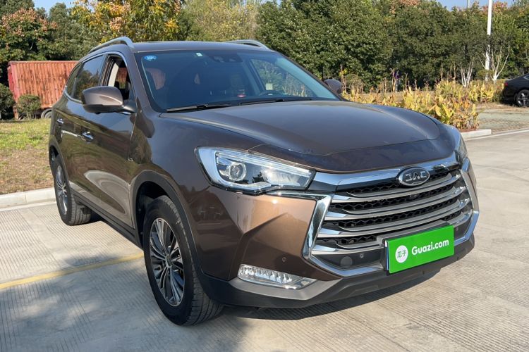 Used JAC Refine S7 2018 Super Edition 251T Automatic Supreme 5-Seater Front Right 45 Deg