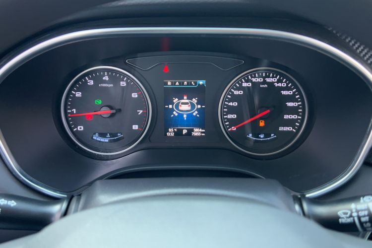 Used JAC Refine S7 2018 Super Edition 251T Automatic Supreme 5-Seater Odometer Close Up