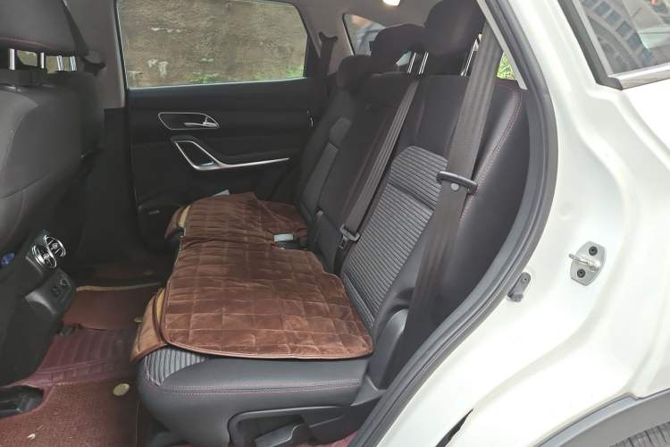 Used JAC Refine S7 2018 Sport Edition 1.5T Manual Comfort Model 5 Seats Left Rear Seat