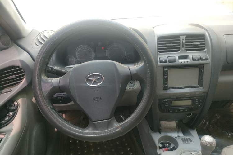 Used JAC Rein 2011 1.9T Two-Wheel-Drive Diesel Luxury Edition Steering Wheel