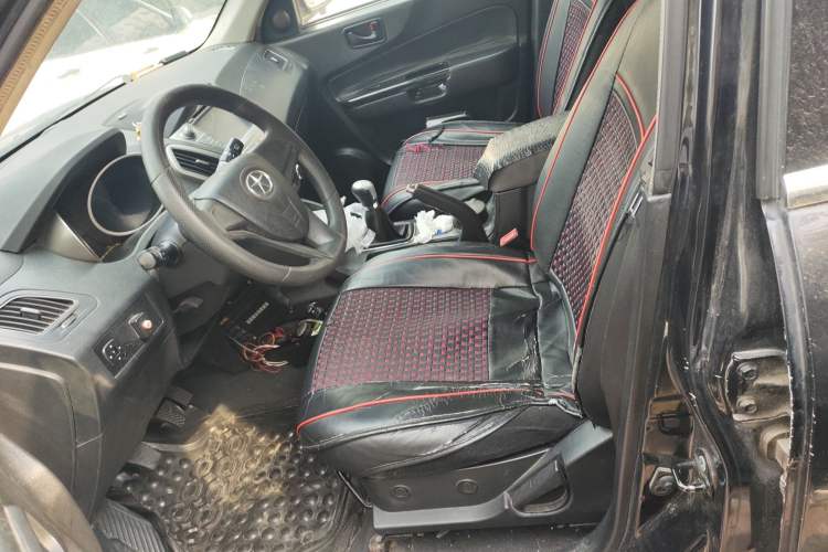 Used JAC Rein 2012 1.9 CTI Two-Wheel-Drive Diesel Classic Edition Left Front Seat