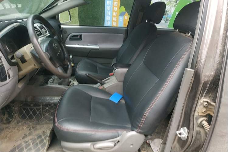 Used JAC Ruiling 2014 2.5T Standard Version Big Double Cab 4B2-95C43 Left Front Seat