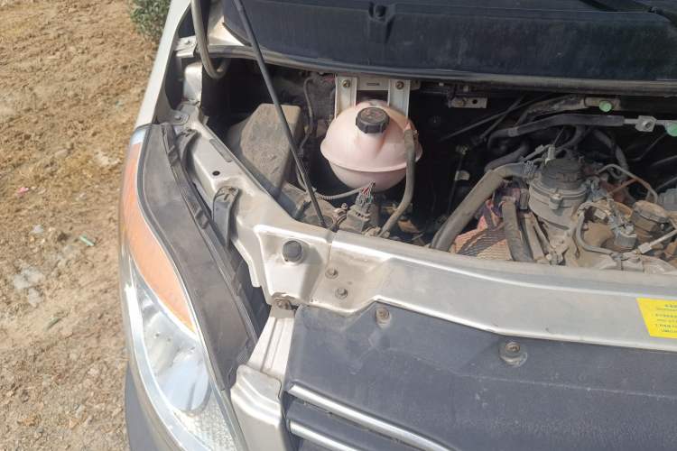 Used JAC Sunray 2013 1.9T 4-Series Star Express Engine Bay Right