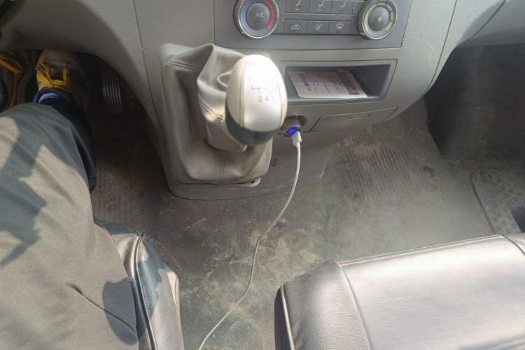 Used JAC Sunray 2013 1.9T 4-Series Star Express Gear Lever