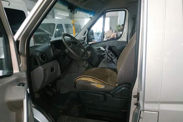 Used JAC Sunray 2013 1.9T 4-Series Star Express Left Front Seat