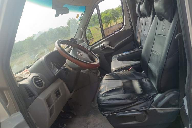 Used JAC Sunray 2013 1.9T 4-Series Star Express Left Front Seat