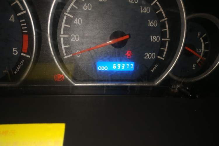 Used JAC Sunray 2013 1.9T 4-Series Star Express Odometer Close Up