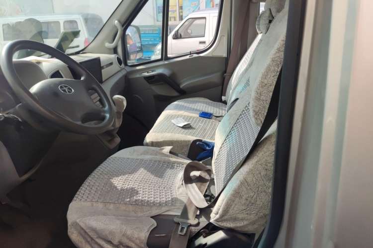Used JAC Sunray 2018 1.9T Fuel-Efficient King D19TCIE11 Left Front Seat