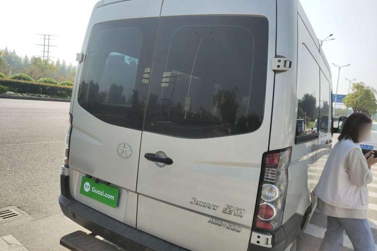 Used JAC Sunray 2019 1.9T Fuel-Efficient Platinum Edition 5-9 Seater Star Express Rear Right 45 Deg