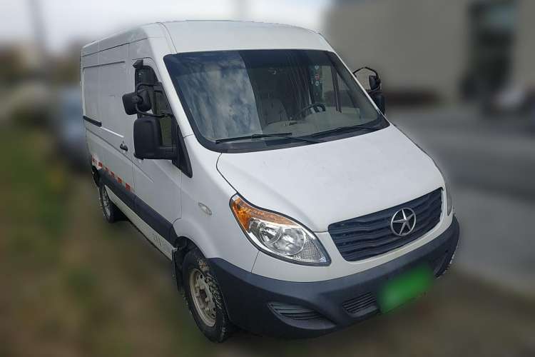 Used JAC Sunray 2019 1.9T Fuel-Efficient Platinum Edition 3-Seat Star Logistics Van Front Right 45 Deg