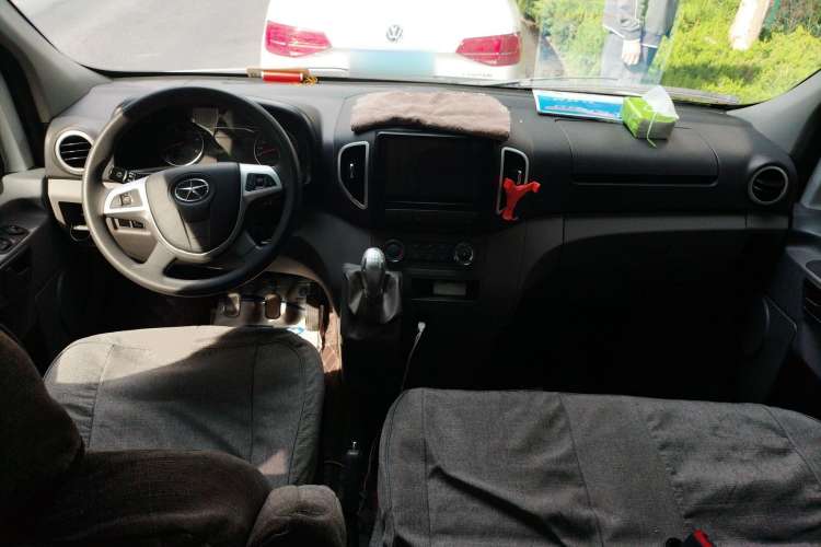 Used JAC Sunray 2021 2.2T Jieyunwang Commercial & Travel M1 Class Non-Commercial Comfort Edition Center Console