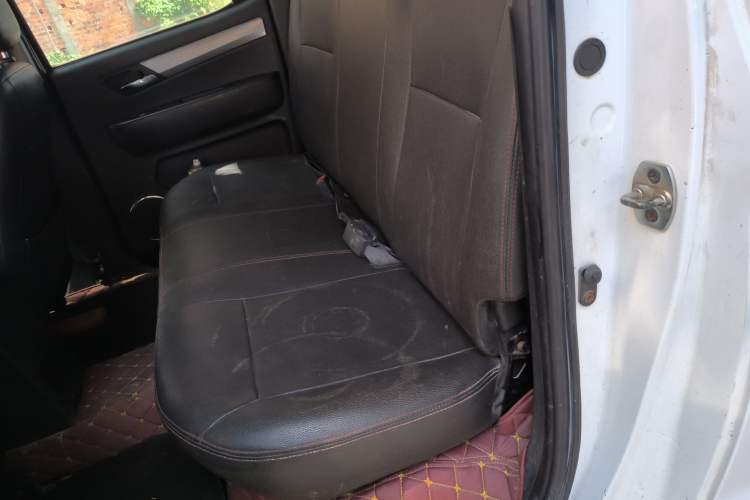 Used JAC T6 2015 2.8T Diesel New-Edge Long-Wheelbase HFC4DA1-2C Left Rear Seat