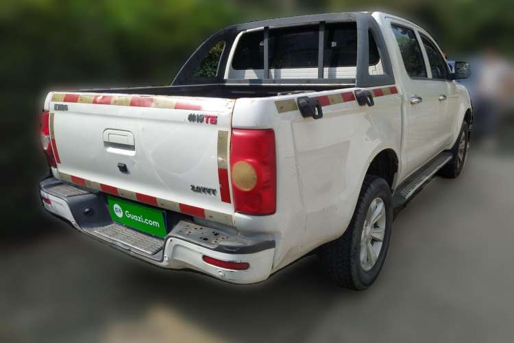 Used JAC T6 2017 2.0T Diesel China V Luxury Edition HFC4DB2-1D1 Rear Right 45 Deg