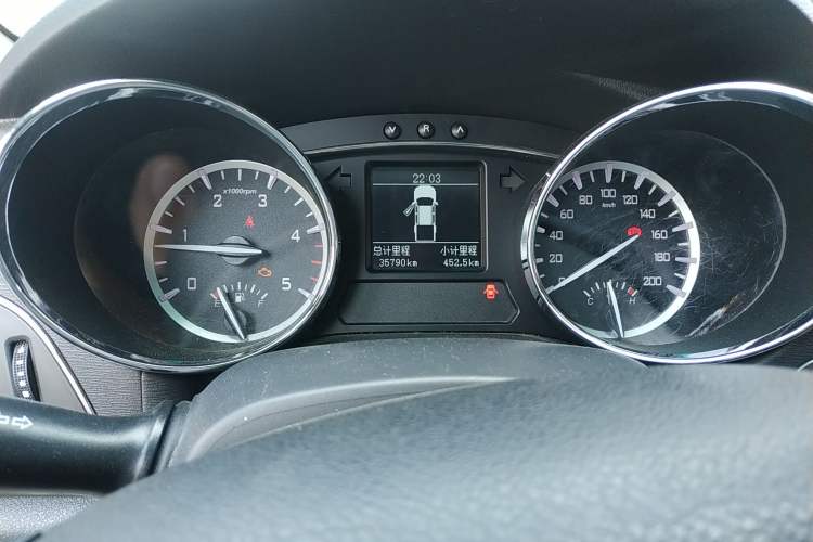Used JAC T6 2020 2.0T Diesel Two-Wheel-Drive Elite Version Long Wheelbase China VI Emission Standard HFC4DB2-2E Instrument Cluster