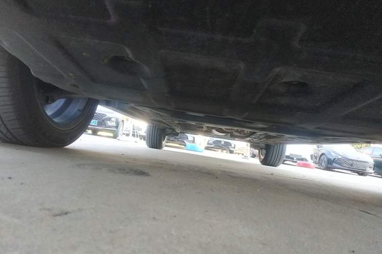 Used JAC X4 2020 1.5T CVT Superior Trim Engine Bay
