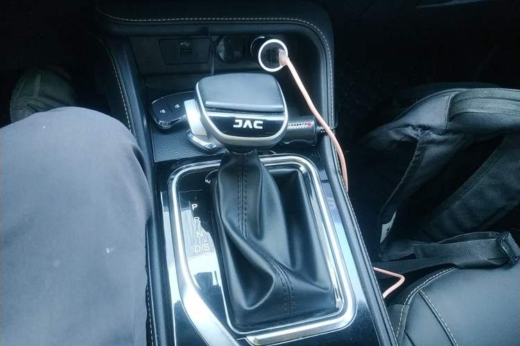Used JAC X4 2020 1.5T CVT Superior Trim Gear Lever