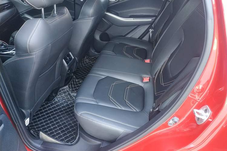 Used JAC X4 2020 1.5T CVT Superior Trim Left Rear Seat