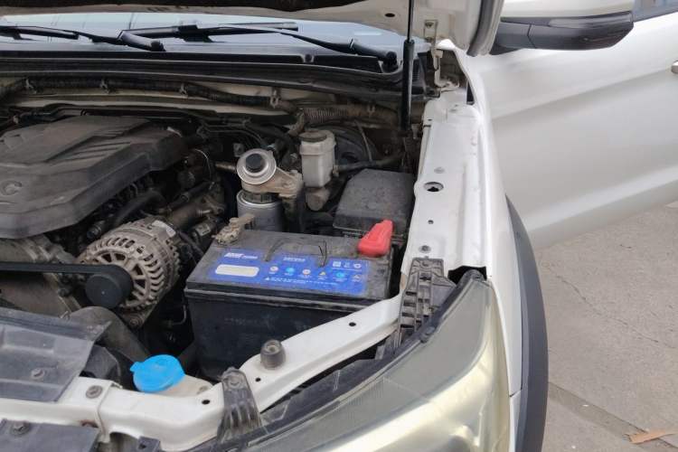 Used JAC X8 E  Engine Bay Left