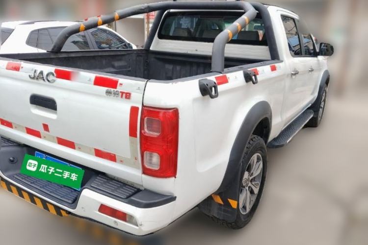 Used JAC X8 E  Rear Right 45 Deg