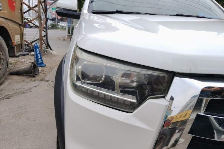 Used JAC X8 E  Right Front Headlight