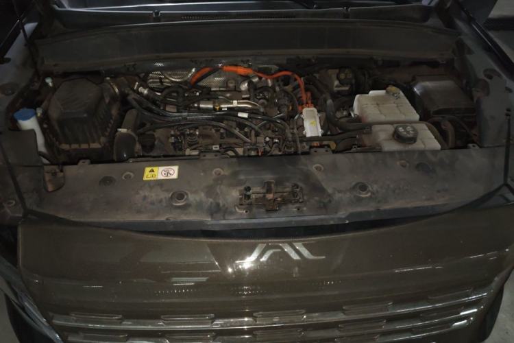 Used JAC X8 E 2024 Joyful Family Edition 6-Seater Engine Bay