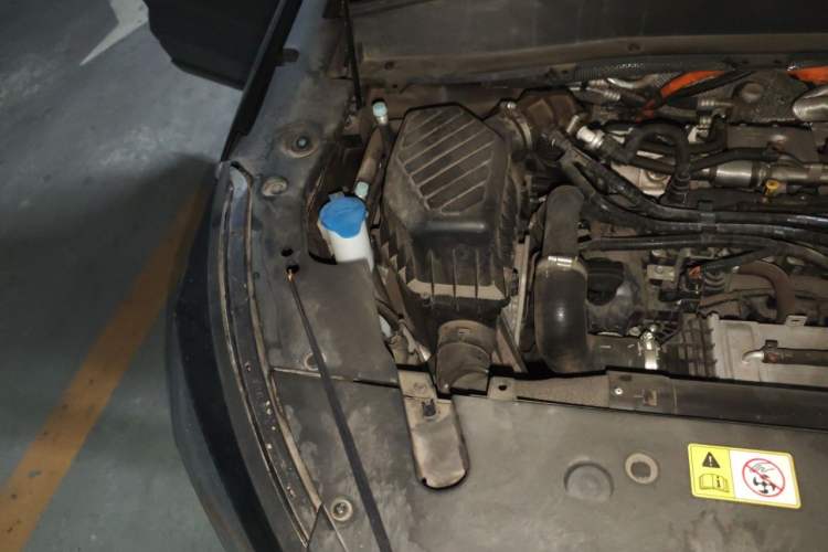 Used JAC X8 E 2024 Joyful Family Edition 6-Seater Engine Bay Right