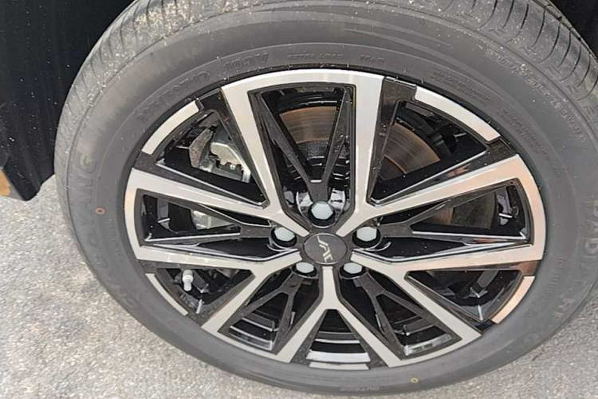 Used JAC X8 E 2024 Jiaxing Edition 7-Seater Exterior 5