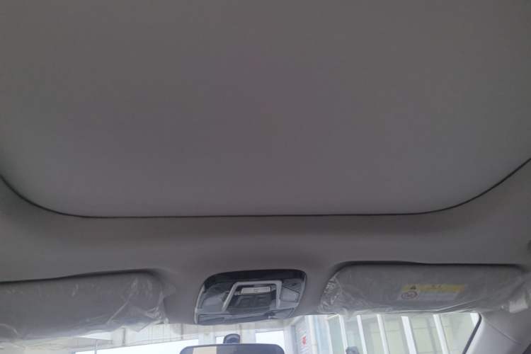 Used JAC X8 E 2024 Joyful Edition 7-Seater Headliner