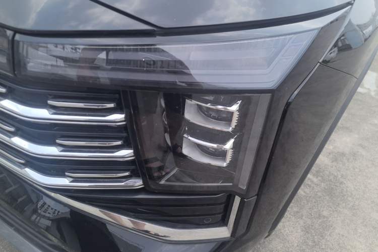 Used JAC X8 E 2024 Joyful Edition 7-Seater Left Front Headlight
