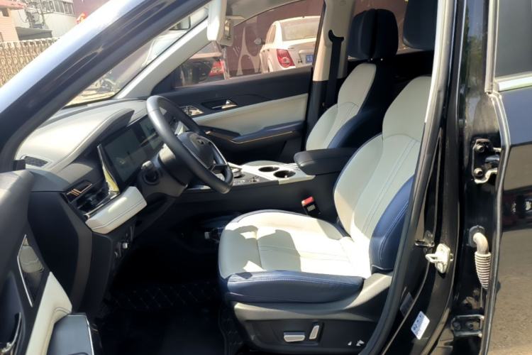 Used JAC X8 E 2024 Joyful Edition 7-Seater Left Front Seat