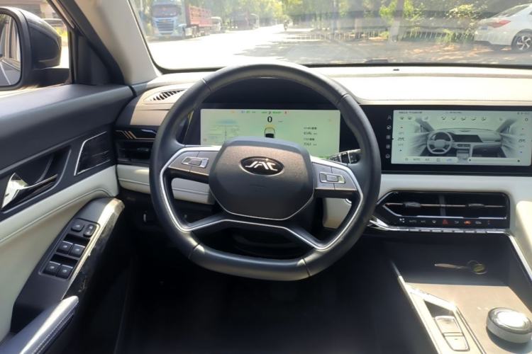 Used JAC X8 E 2024 Joyful Edition 7-Seater Steering Wheel