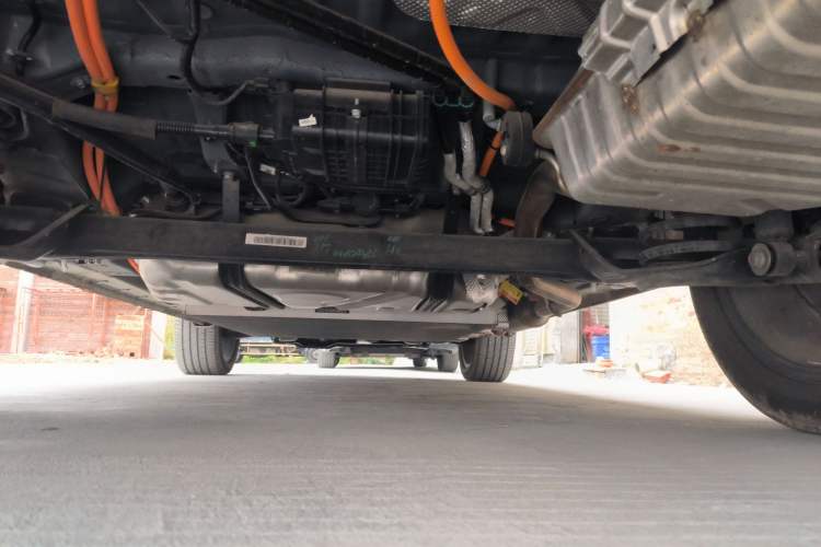 Used JAC X8 E 2024 Joyful Edition 7-Seater Chassis Rear
