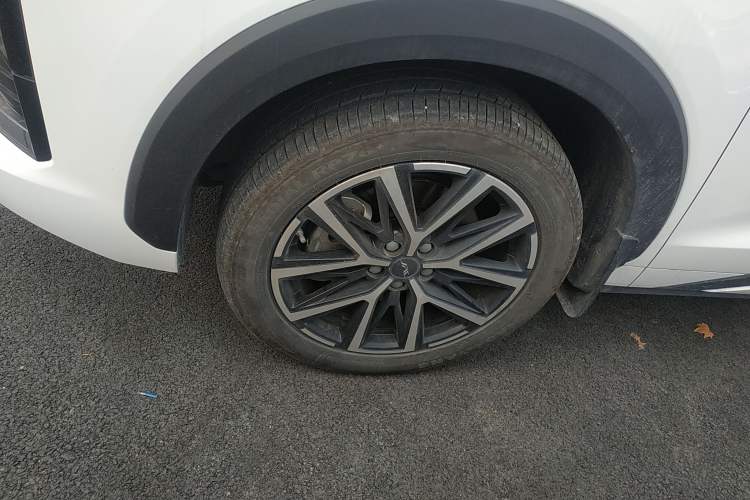 Used JAC X8 E 2024 Home Edition 7-Seater Exterior 4